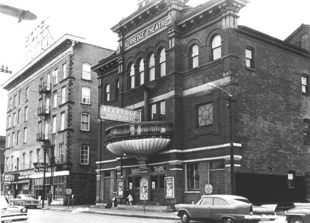 Photo: MTU Archives - Copper Country Historical Collection (donor-Earl Gagnon). Scott Hotel,(L);
Kerredge Theatre (R), mid-1950s (Note the car with the fins! We think it is a 1958 Plymouth Plaza 4-Door Sedan, but let us know if you know your cars!)